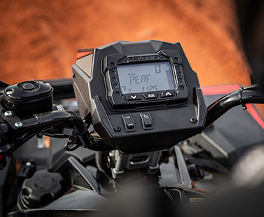 /images/Sportsman ATV/Scrambler s_/performance-and-standard-throttle-mode-lg.jpg